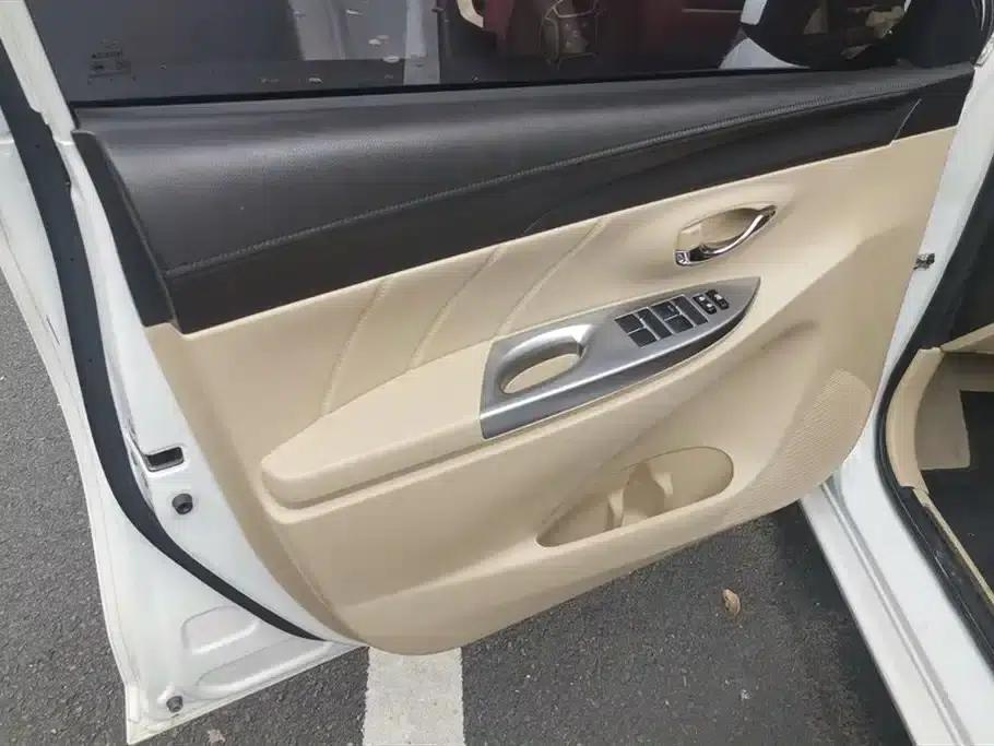 YARiS L Zhixuan 2015 1.5E Automatic Dynamic Edition — миниатюра 7