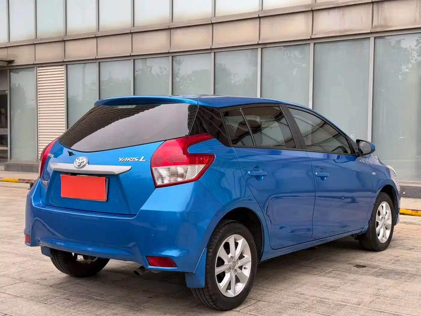 YARiS L Zhixuan 2015 1.5E Automatic Dynamic Edition — миниатюра 11