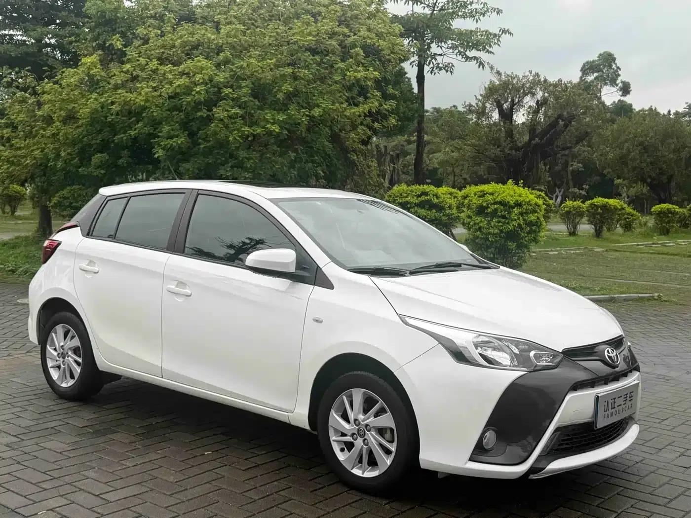 YARiS L Zhixuan 2017 1.5G CVT Speed Sunroof Upgrade Edition — миниатюра 3