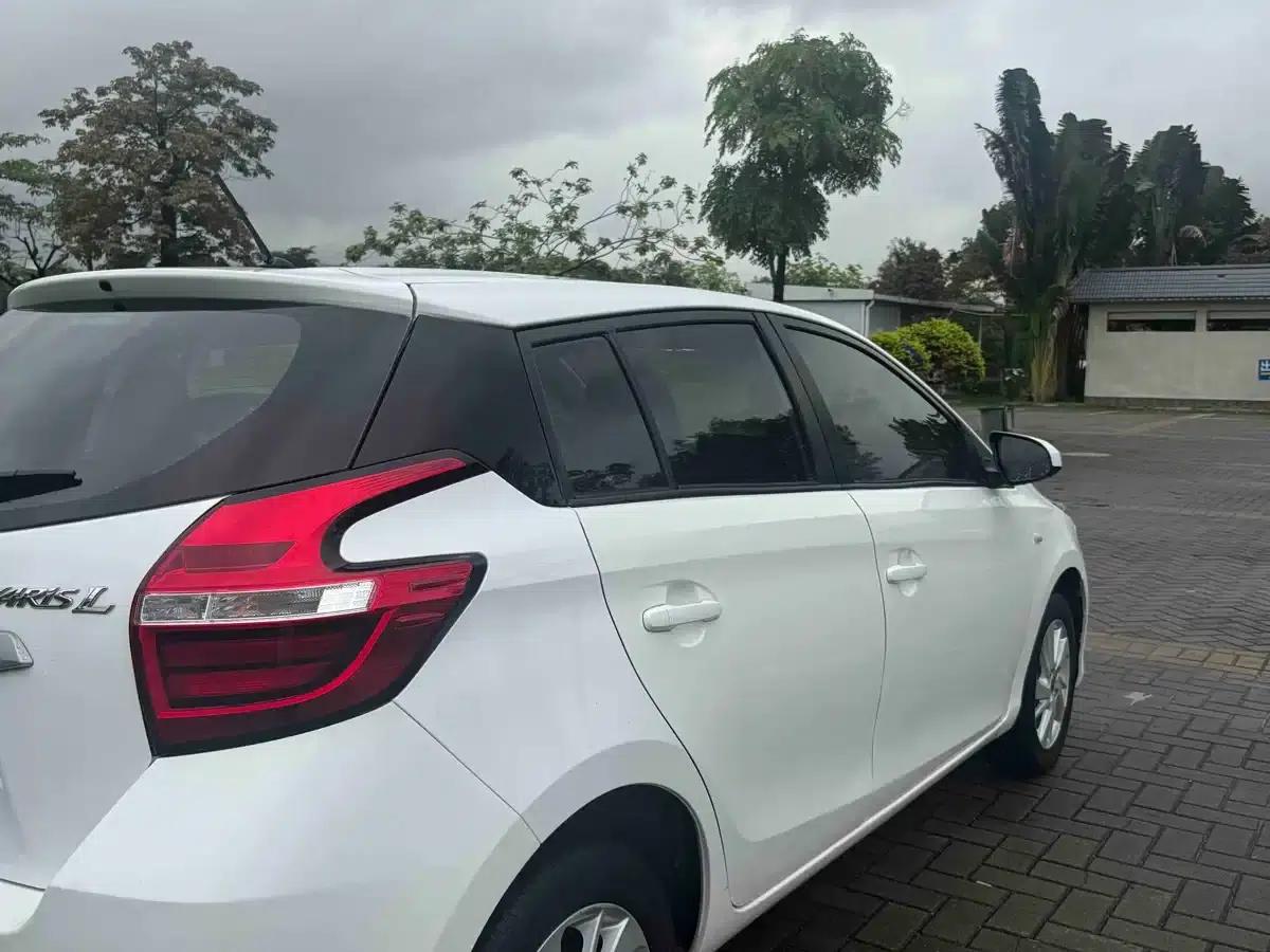 YARiS L Zhixuan 2017 1.5G CVT Speed Sunroof Upgrade Edition — миниатюра 22