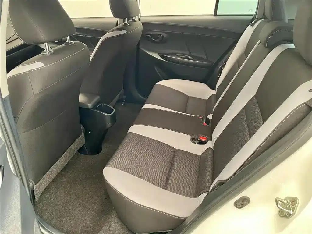 YARiS L 2021 Model YARiS X 1.5L CVT Leading Edition — миниатюра 7