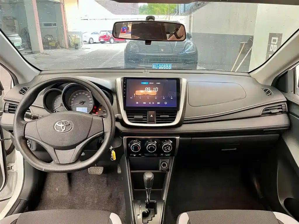 YARiS L 2021 Model YARiS X 1.5L CVT Leading Edition — миниатюра 8