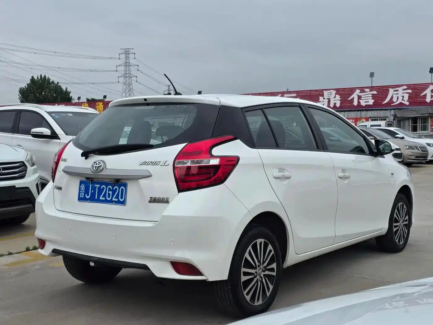 YARiS L Zhixuan 2016 Facelift 1.5E CVT Dynamic Edition — миниатюра 6
