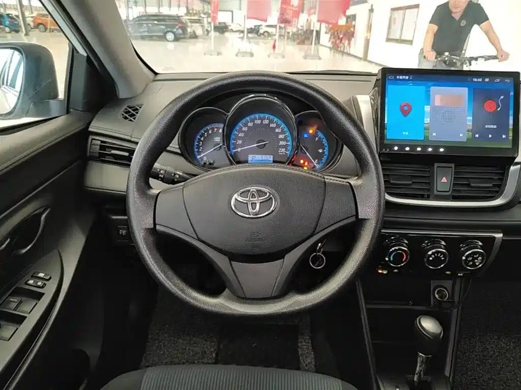YARiS L Zhixuan 2017 1.5E CVT Speed Upgrade Edition — миниатюра 11