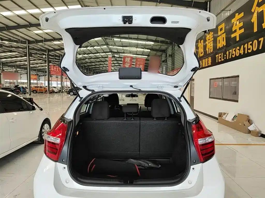 YARiS L Zhixuan 2017 1.5E CVT Speed Upgrade Edition — миниатюра 19