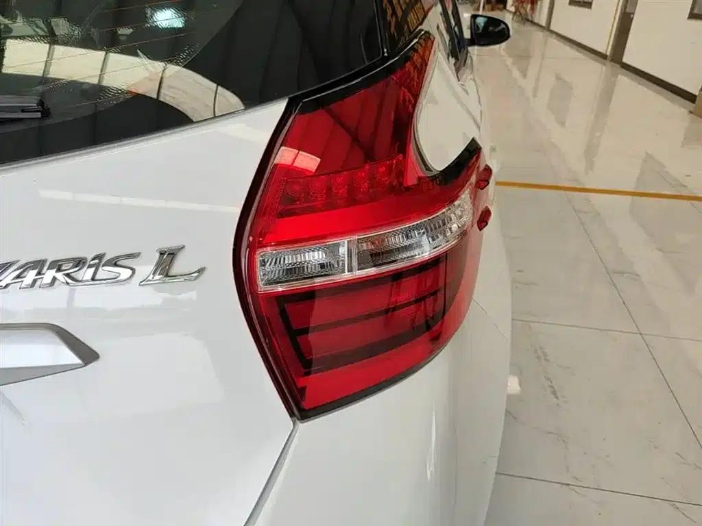 YARiS L Zhixuan 2017 1.5E CVT Speed Upgrade Edition — миниатюра 8