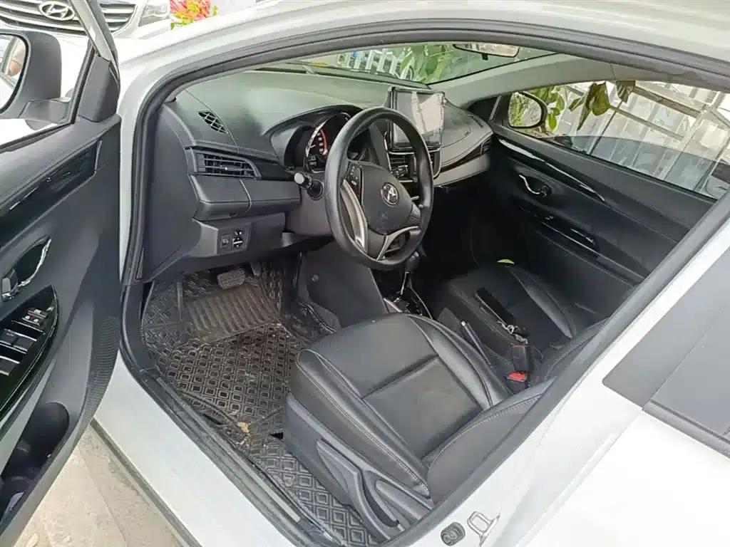 YARiS L 2022 Model YARiS X 1.5L CVT Luxury PLUS Edition — миниатюра 16