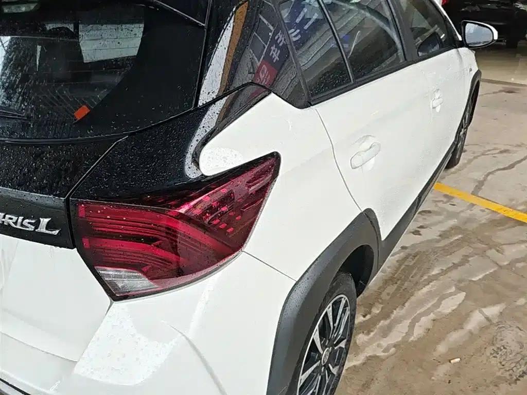YARiS L 2021 Model YARiS X 1.5L CVT Leading Edition — миниатюра 8