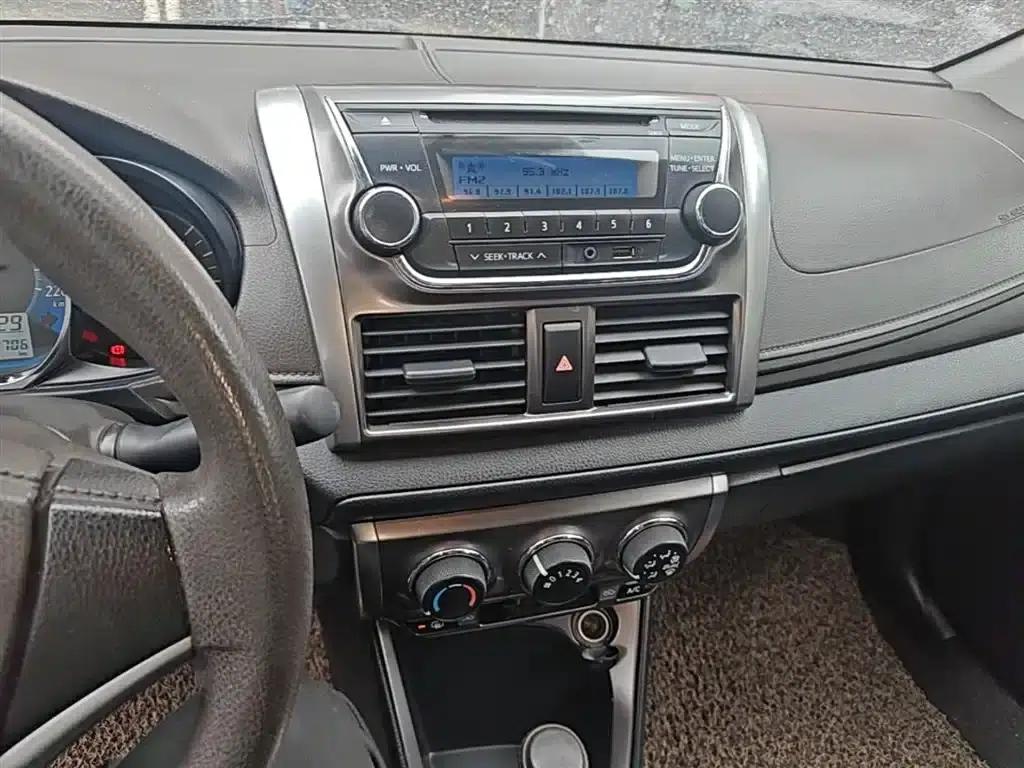 YARiS L Zhixuan 2014 1.5G Automatic Dynamic Edition — миниатюра 13