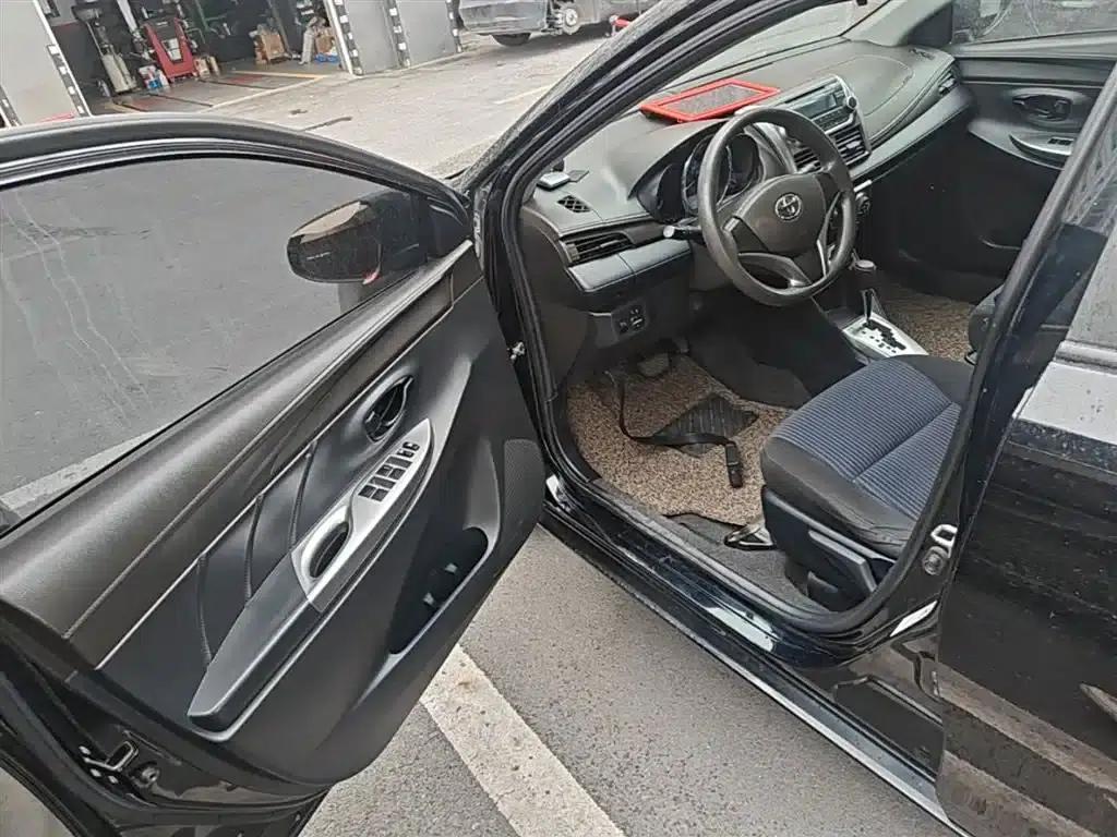 YARiS L Zhixuan 2014 1.5G Automatic Dynamic Edition — миниатюра 16
