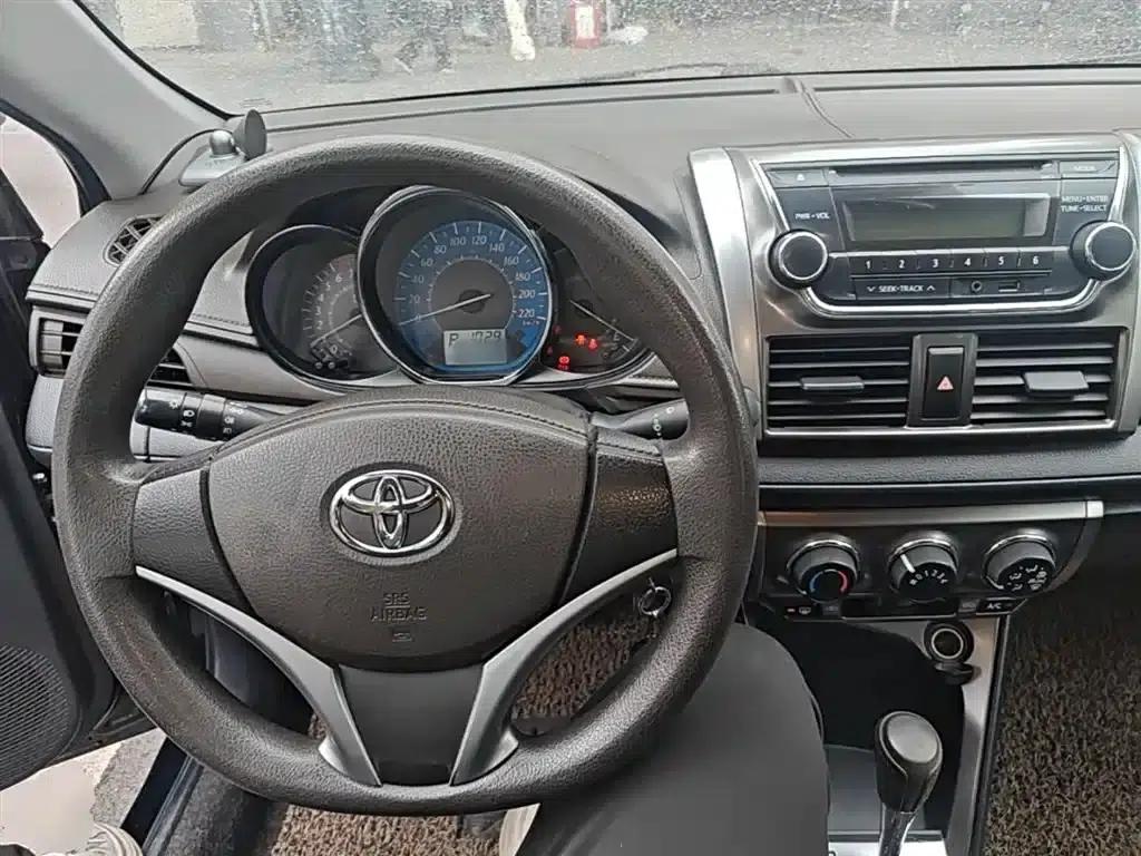 YARiS L Zhixuan 2014 1.5G Automatic Dynamic Edition — миниатюра 10