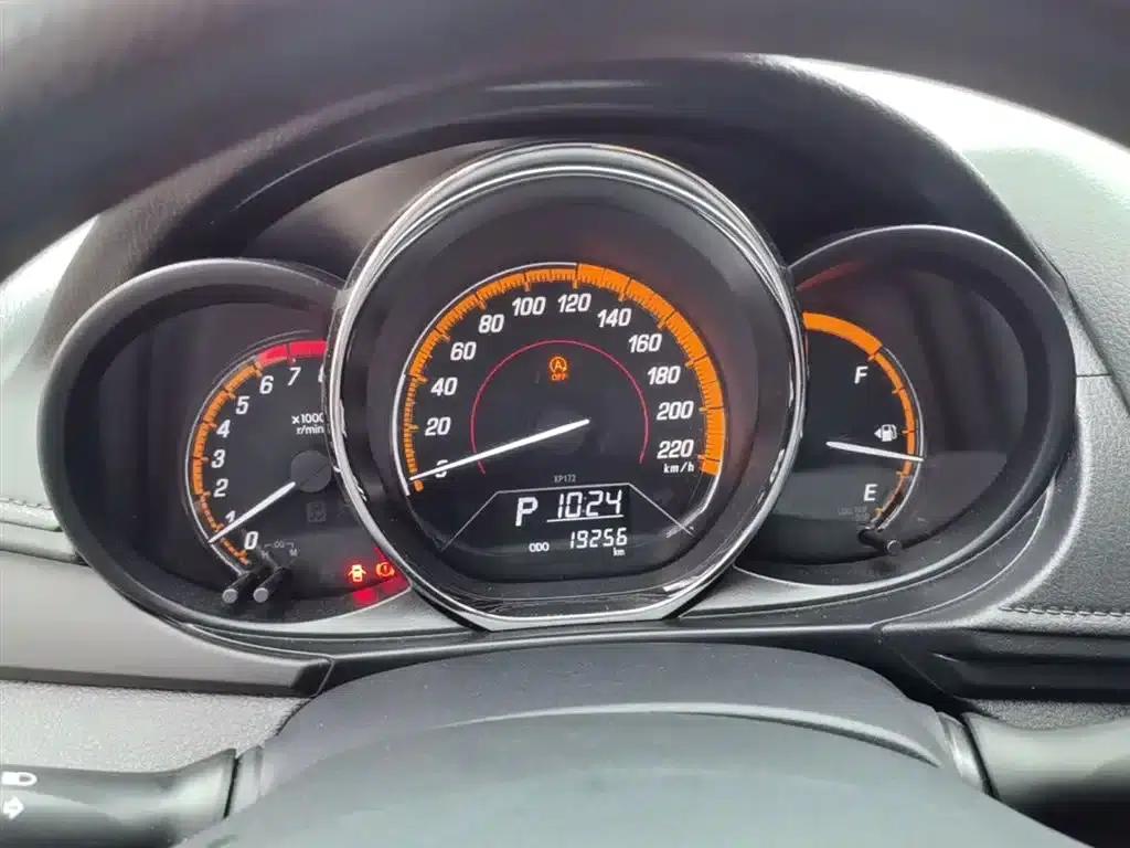 YARiS L 2022 Model YARiS X 1.5L CVT Leading PLUS Edition — миниатюра 12
