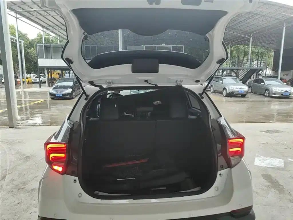 YARiS L 2022 Model YARiS X 1.5L CVT Luxury PLUS Edition — миниатюра 19