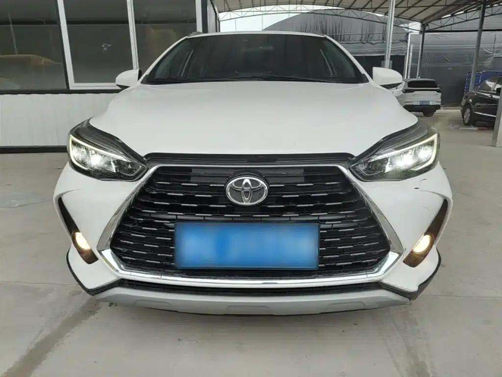 YARiS L 2022 Model YARiS X 1.5L CVT Luxury PLUS Edition — миниатюра 3