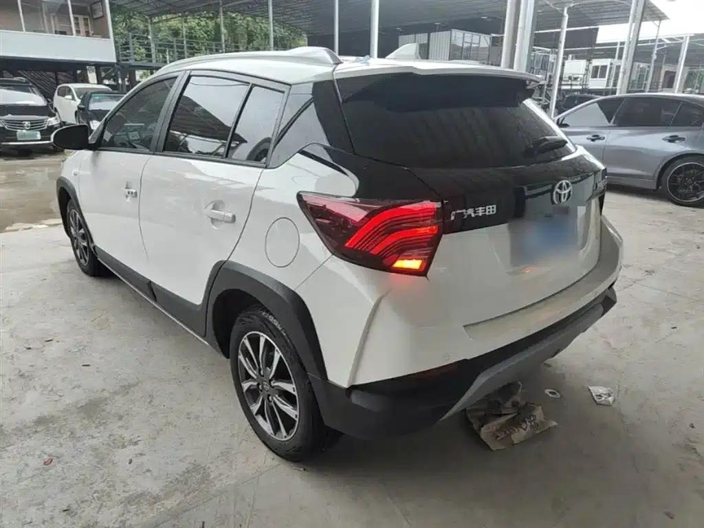 YARiS L 2022 Model YARiS X 1.5L CVT Luxury PLUS Edition — миниатюра 5