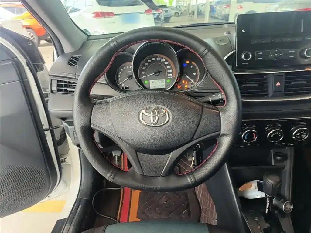 YARiS L Zhixuan 2020 1.5L CVT Leading Edition — миниатюра 11
