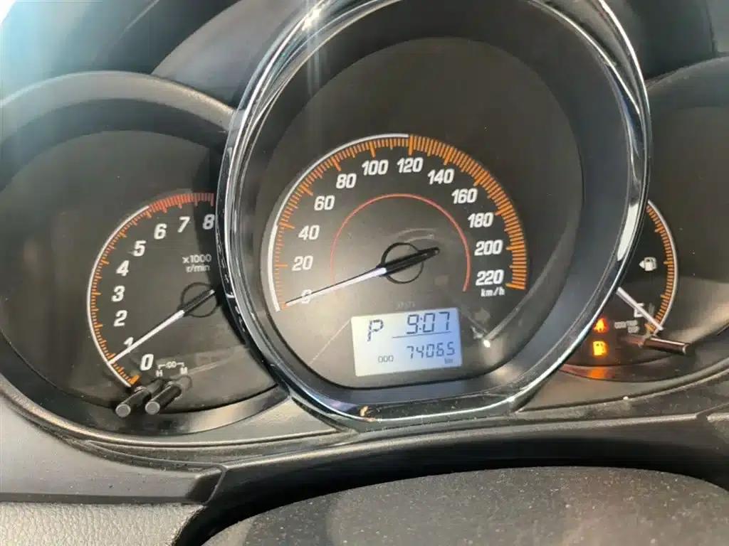 YARiS L Zhixuan 2020 1.5L CVT Leading Edition — миниатюра 12