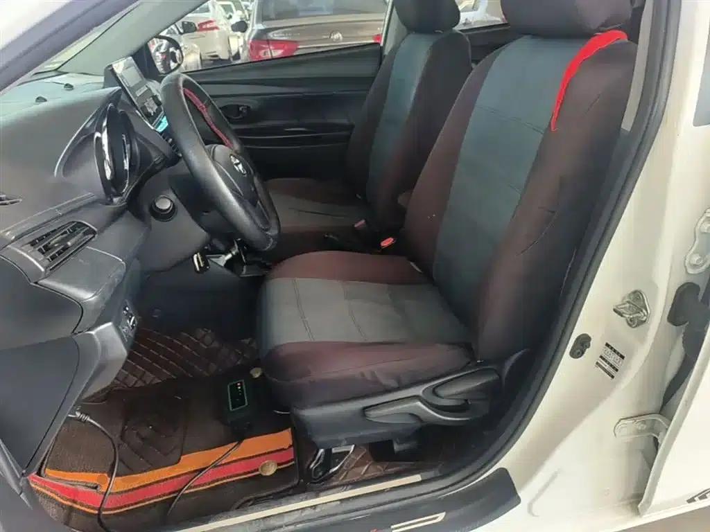 YARiS L Zhixuan 2020 1.5L CVT Leading Edition — миниатюра 15
