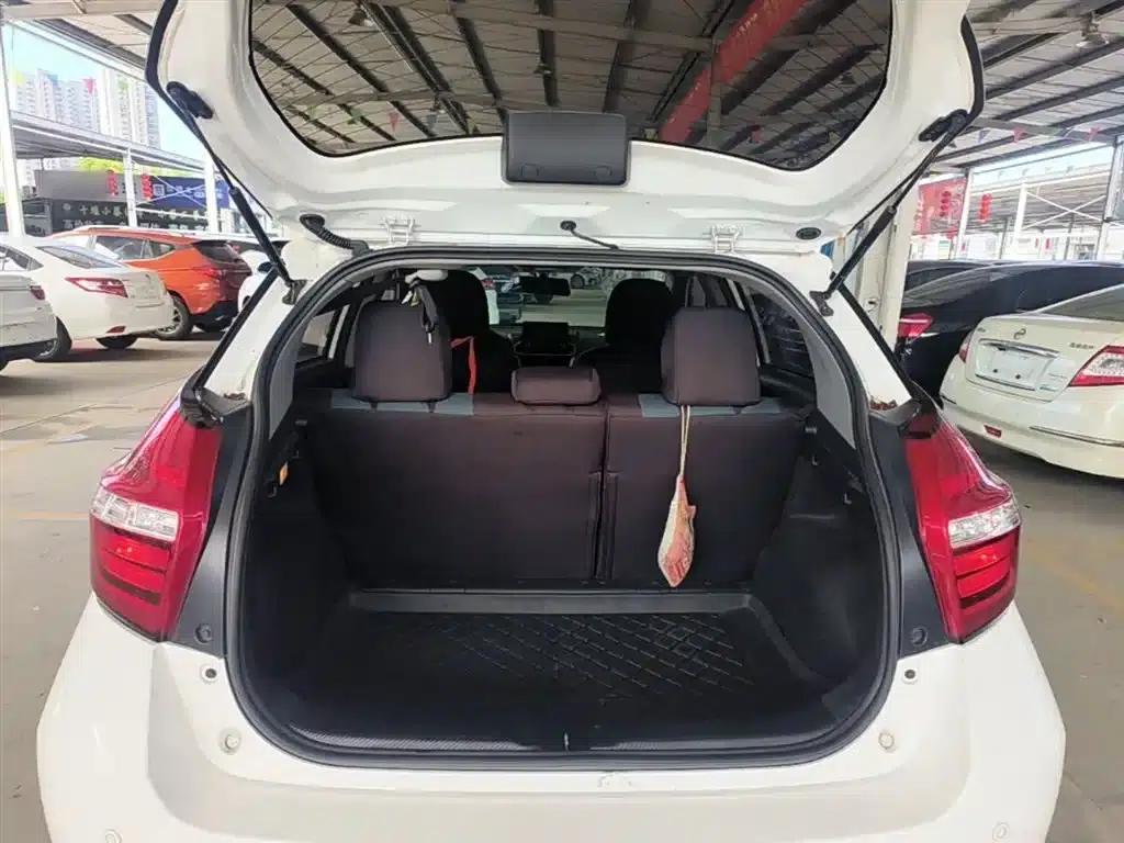 YARiS L Zhixuan 2020 1.5L CVT Leading Edition — миниатюра 19