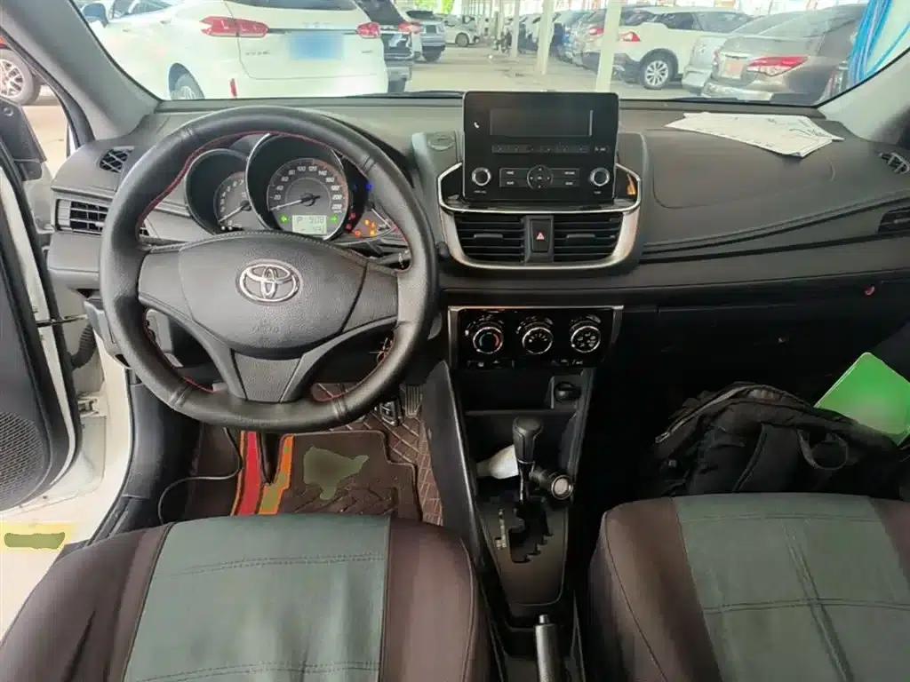 YARiS L Zhixuan 2020 1.5L CVT Leading Edition — миниатюра 10