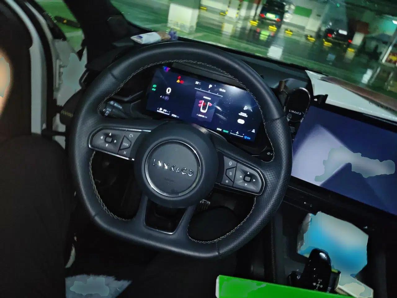 Lynk & Co 03 2023 1.5T EM-F AM — миниатюра 11