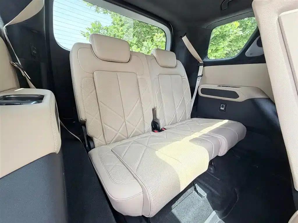 Leopard 8 2025 Smart & Brave Flagship Edition 7-Seater — миниатюра 12