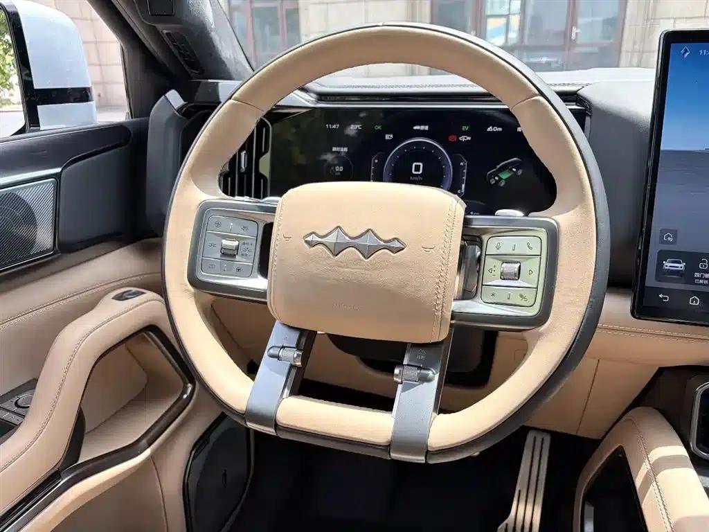Leopard 8 2025 Smart & Brave Flagship Edition 7-Seater — миниатюра 14