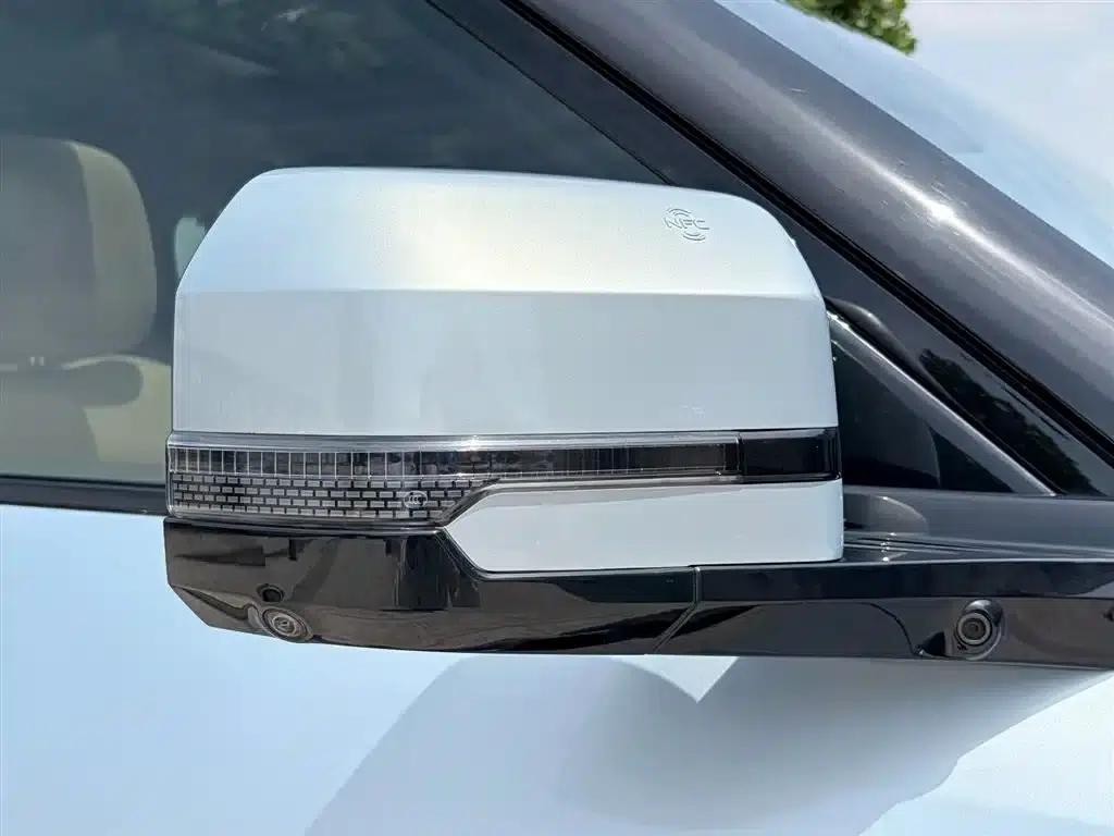 Leopard 8 2025 Smart & Brave Flagship Edition 7-Seater — миниатюра 24