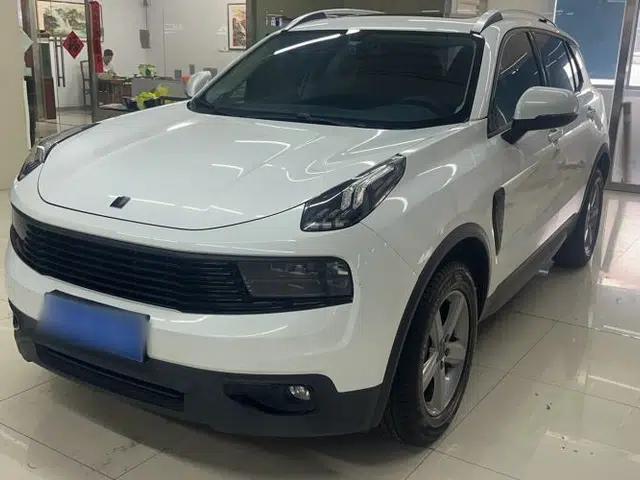 Lynk & Co 01 2019 2.0T Two-Wheel Drive Pure Version China VI Standard