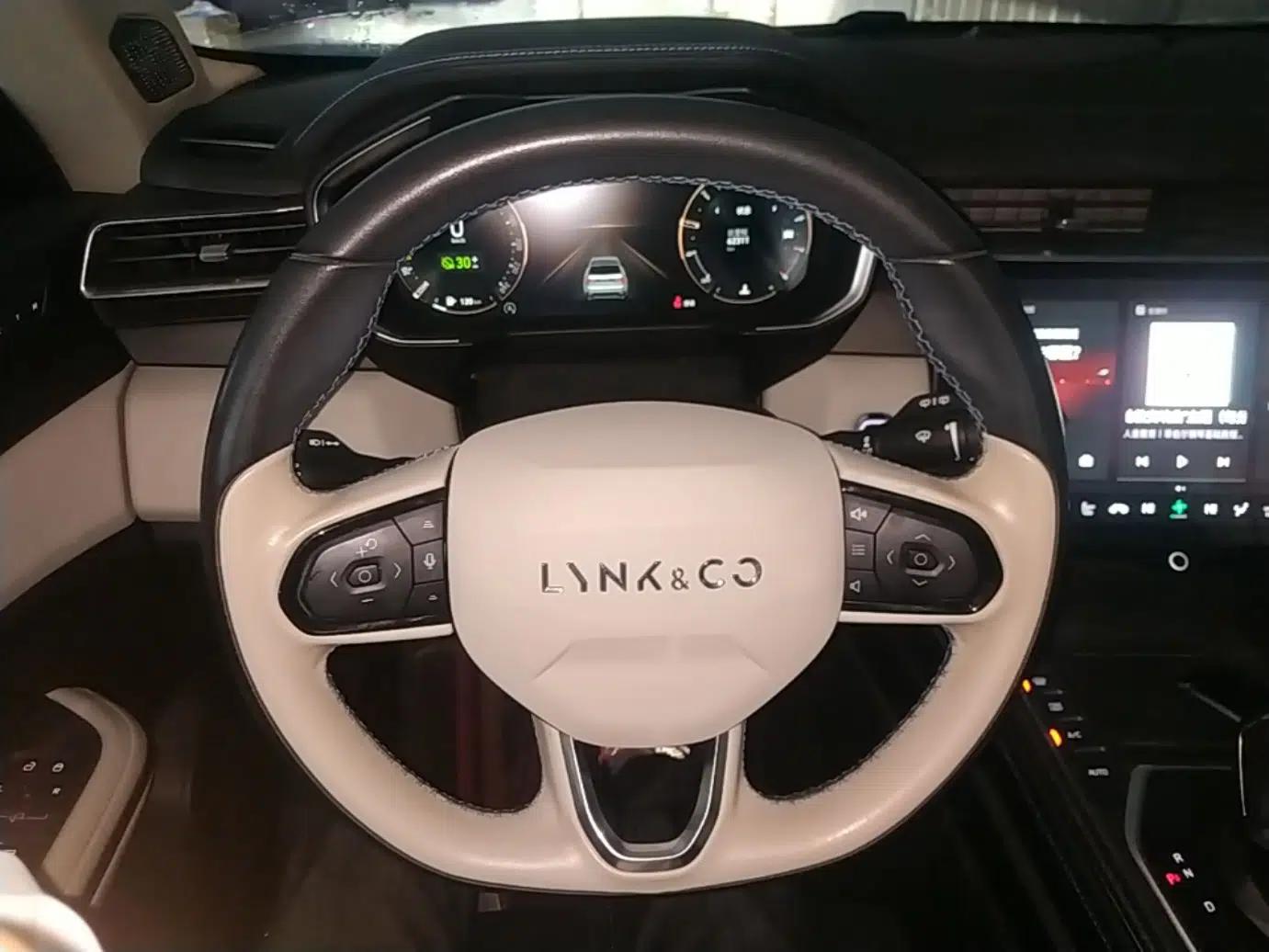 Lynk & Co 01 2021 2.0TD Two-Wheel Drive Zhaopu Pro — миниатюра 14