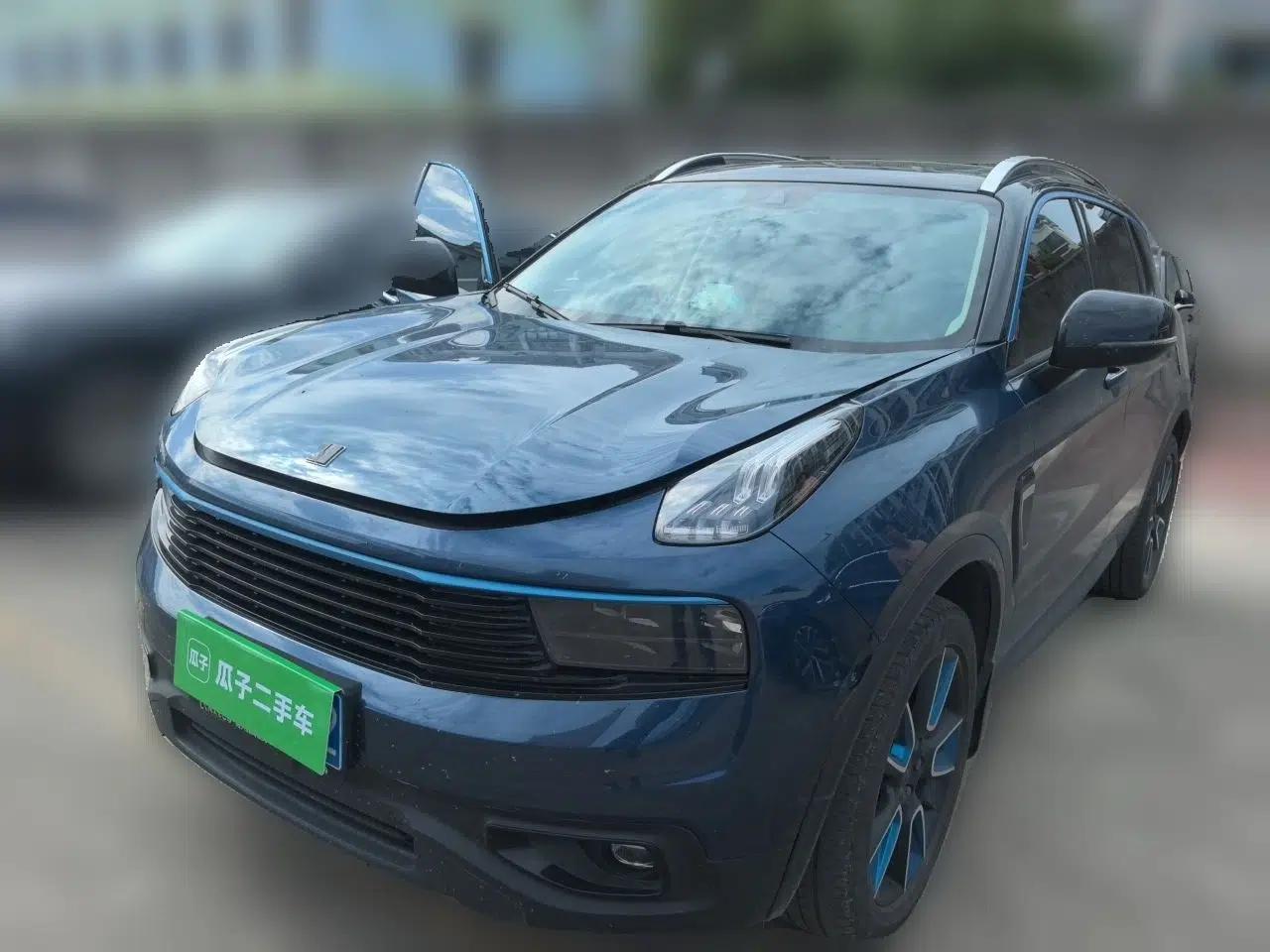 Lynk & Co 01 2017 2.0T Two-Wheel Drive Pro Edition — миниатюра 1