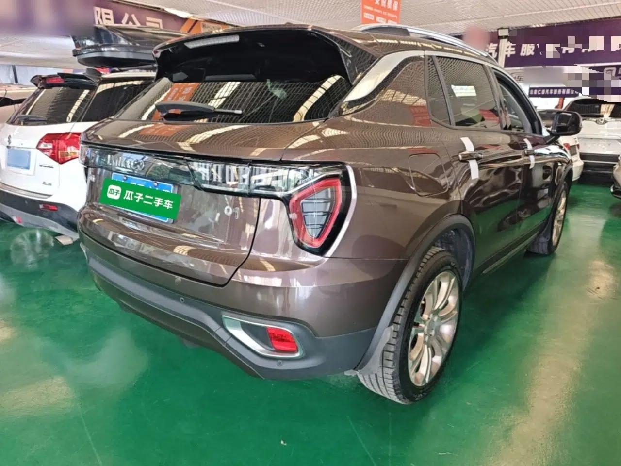 Lynk & Co 01 2017 2.0T Two-Wheel Drive Pro Edition — миниатюра 4