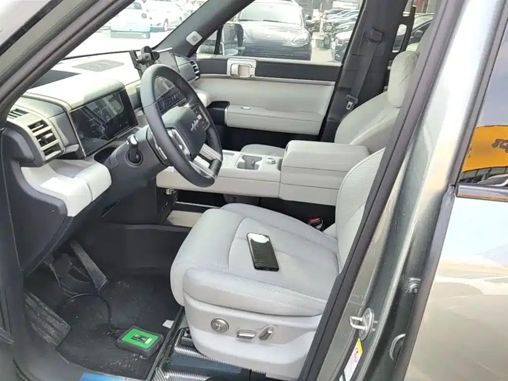 Titanium 7 2025 Model 190KM 4WD Ultra Edition — миниатюра 15