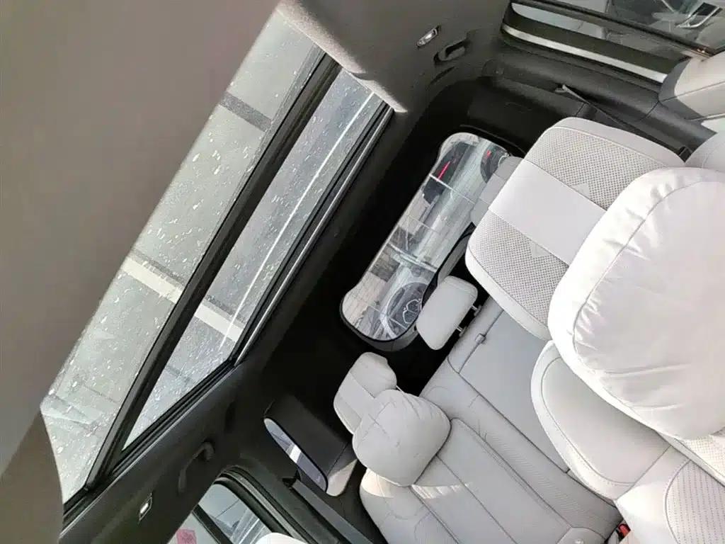 Titanium 7 2025 Model 190KM 4WD Ultra Edition — миниатюра 18