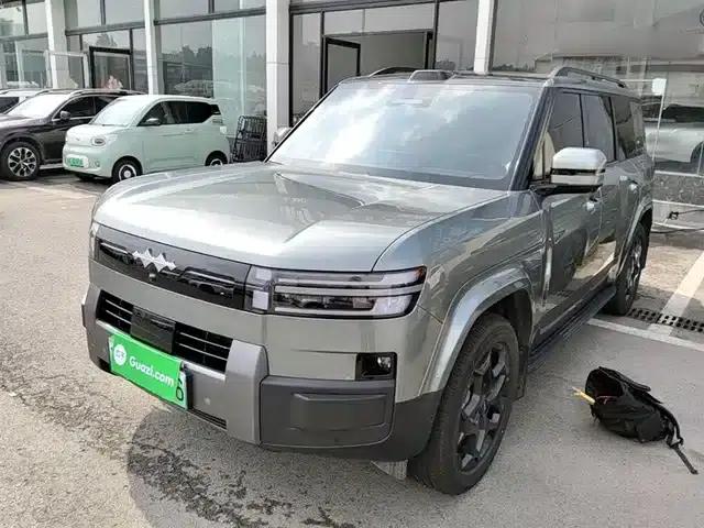 Titanium 7 2025 Model 190KM 4WD Ultra Edition