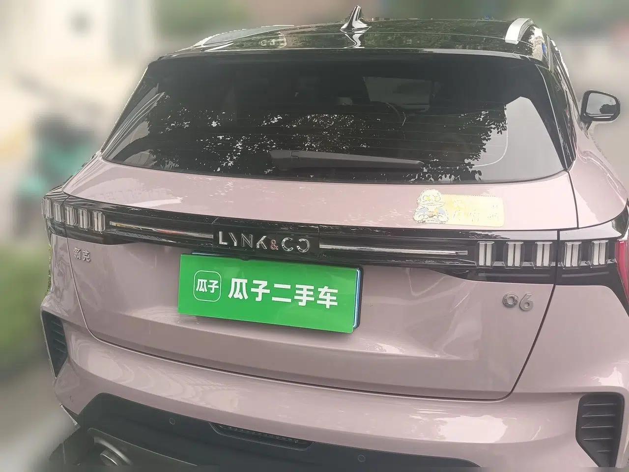 Lynk & Co 06 2021 1.5T Shero Pink Special Edition — миниатюра 5