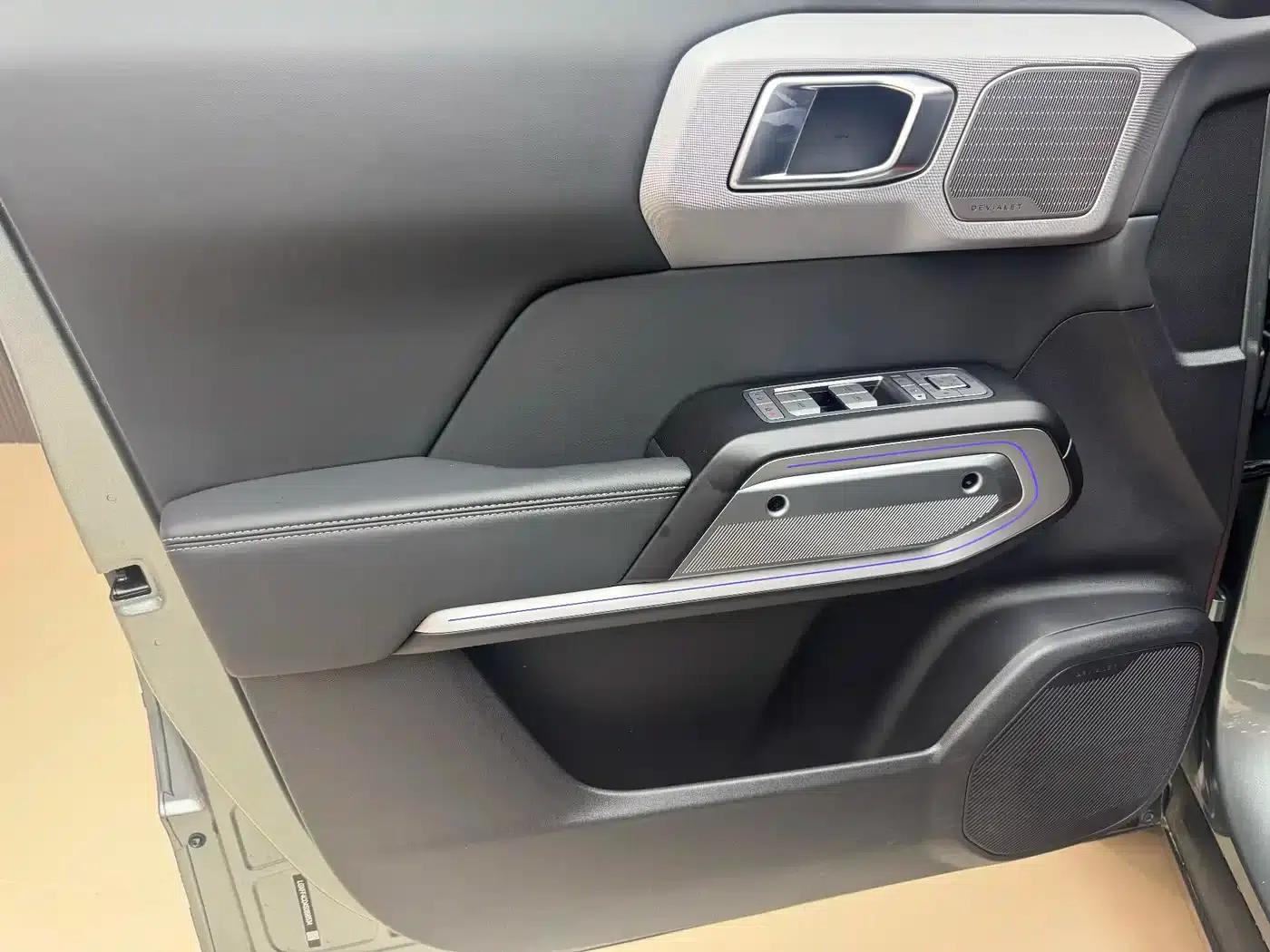 Titanium 3 2025 Model 501KM AWD Drone Edition — миниатюра 8