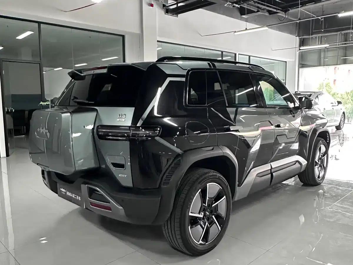 Titanium 3 2025 Model 501KM AWD Ultra Edition — миниатюра 12