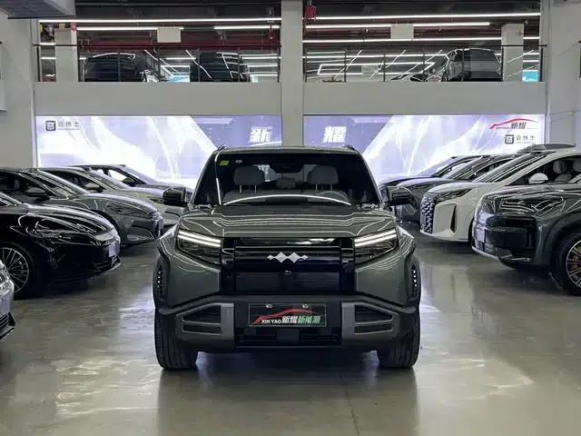 Titanium 3 2025 Model 501KM AWD Ultra Edition