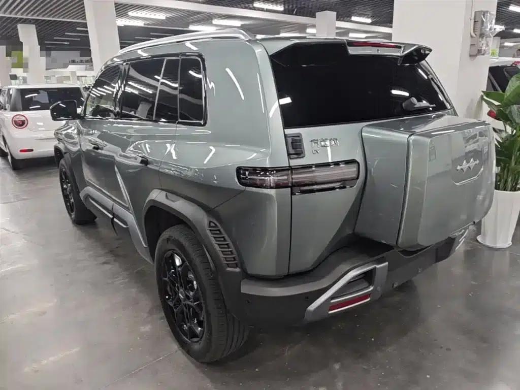 Titanium 3 2025 Model 501KM Rear-Wheel Drive Max Edition — миниатюра 5