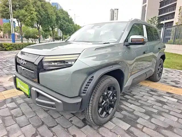 Titanium 3 2025 Model 501KM Rear-Wheel Drive Max Edition