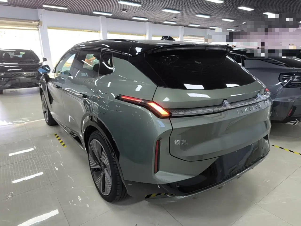Lynk & Co 08 EM-P 2023 220km All-Wheel-Drive Performance Halo — миниатюра 7