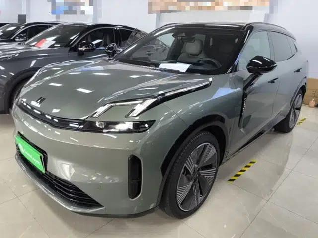 Lynk & Co 08 EM-P 2023 220km All-Wheel-Drive Performance Halo