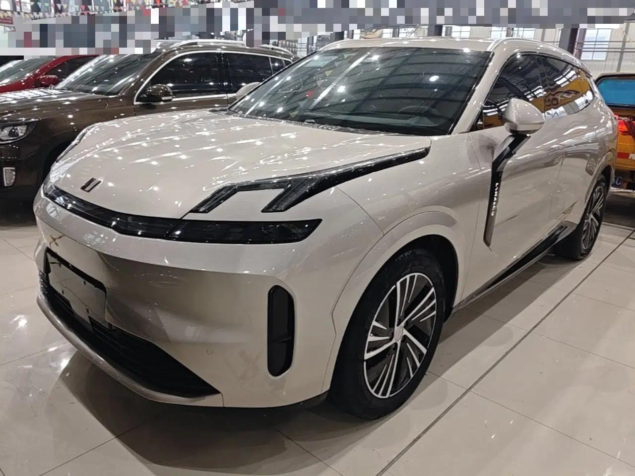 Lynk & Co 08 EM-P 2023 120km Long-Range Halo — миниатюра 1