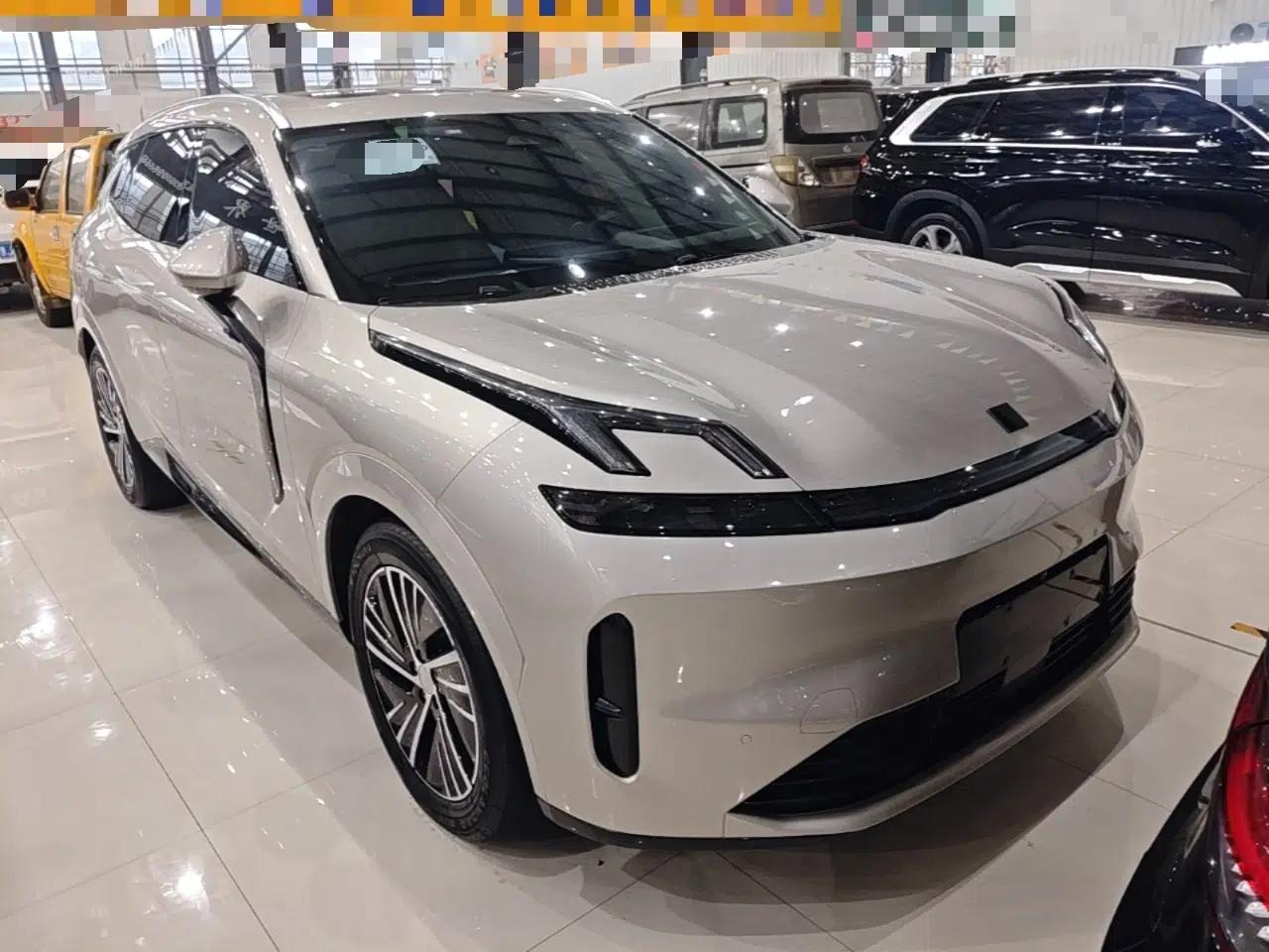 Lynk & Co 08 EM-P 2023 120km Long-Range Halo — миниатюра 3