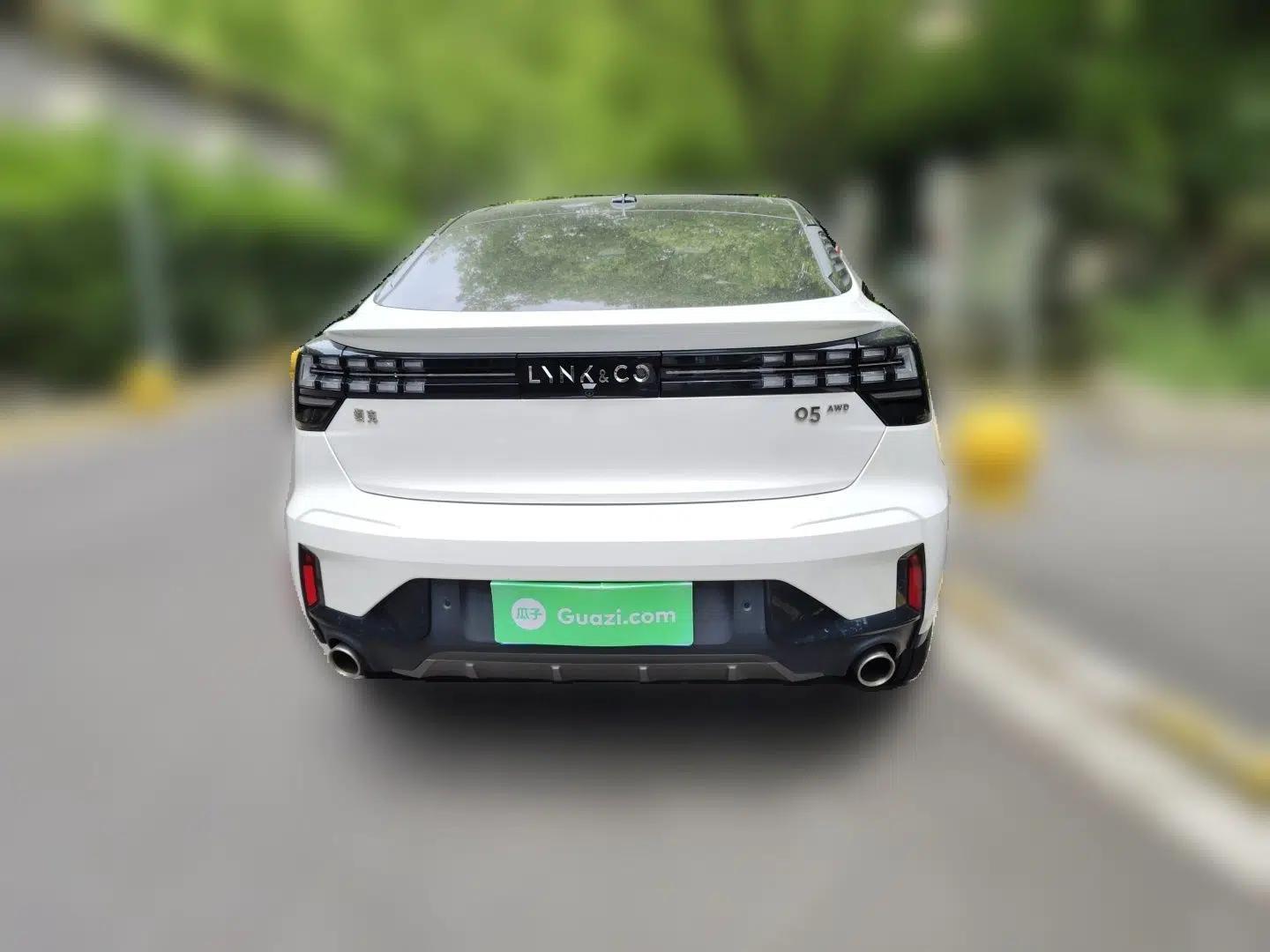 Lynk & Co 05 2020 2.0TD Four-Wheel Drive HypeHalo — миниатюра 5