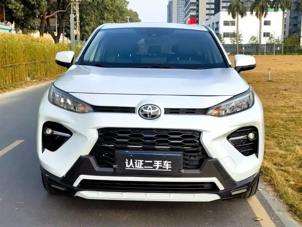 2022 Toyota RAV4 2.0L CVT 4WD Luxury Edition — миниатюра 2