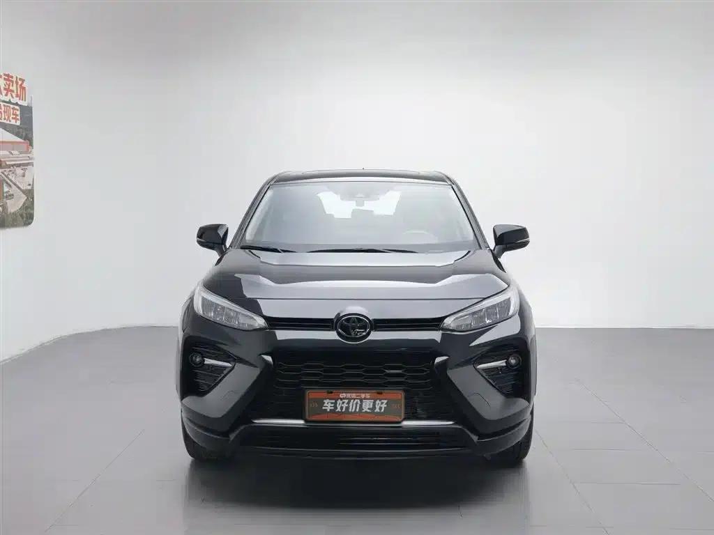 2020 Toyota RAV4 2.0L CVT 2WD Luxury Edition — миниатюра 3