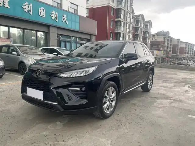 2022 Toyota RAV4 2.0L CVT 2WD Luxury Edition