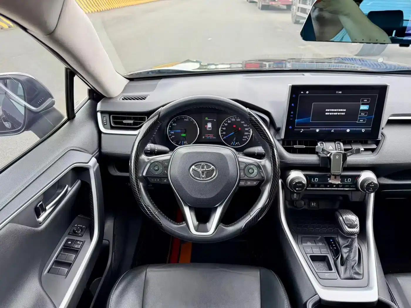 Highlander 2022 Hybrid 2.5L E-CVT 2WD Luxury PLUS Edition — миниатюра 14